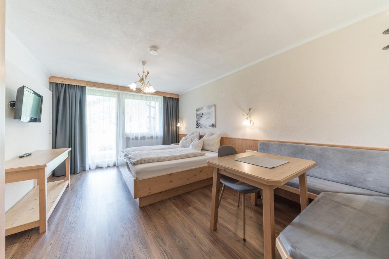Pension Bergfrieden Obergurgl Esterno foto