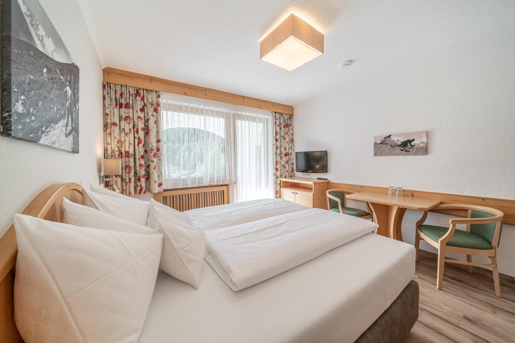 Pension Bergfrieden Obergurgl Esterno foto