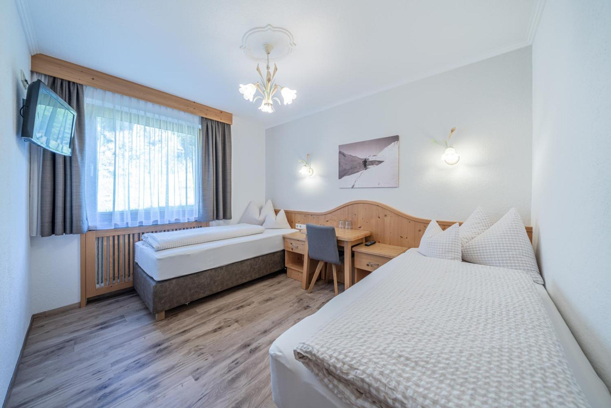 Pension Bergfrieden Obergurgl Esterno foto