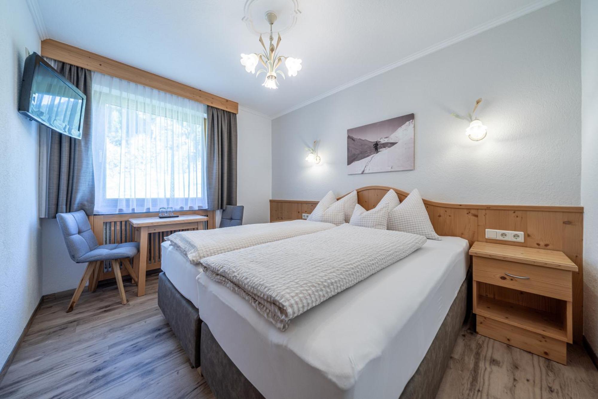 Pension Bergfrieden Obergurgl Esterno foto